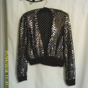 SEQUINNED ACCESSORY PIECE